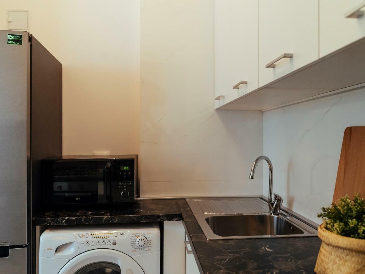Alba Apartment On Calea Victoriei Bucharest Luaran gambar